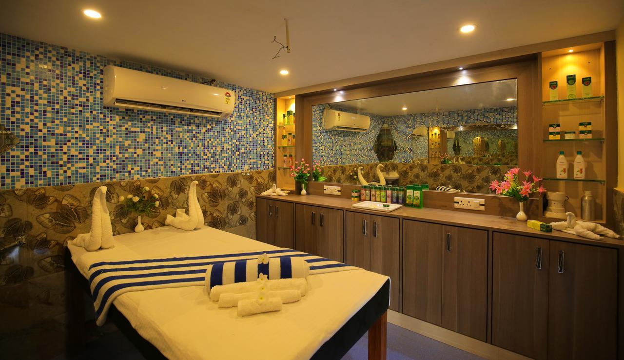 פורי Hotel Balaji International מראה חיצוני תמונה