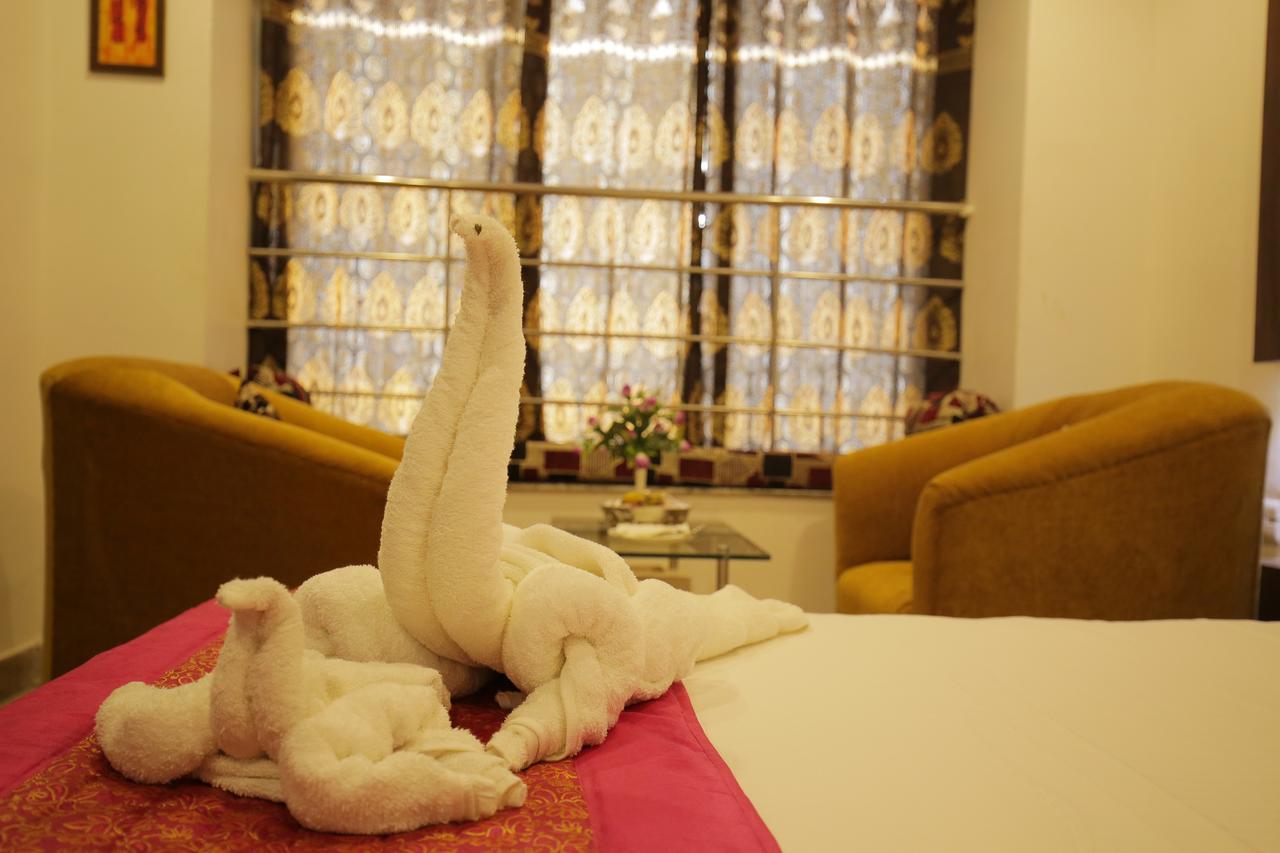 פורי Hotel Balaji International מראה חיצוני תמונה