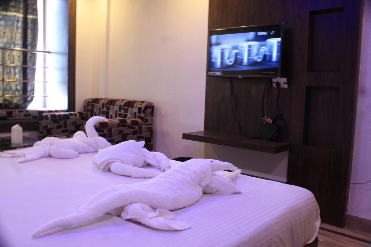 פורי Hotel Balaji International מראה חיצוני תמונה