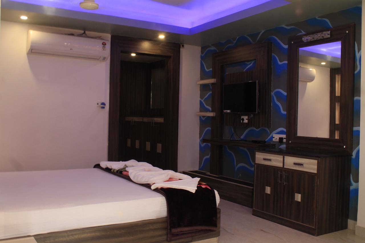 פורי Hotel Balaji International מראה חיצוני תמונה
