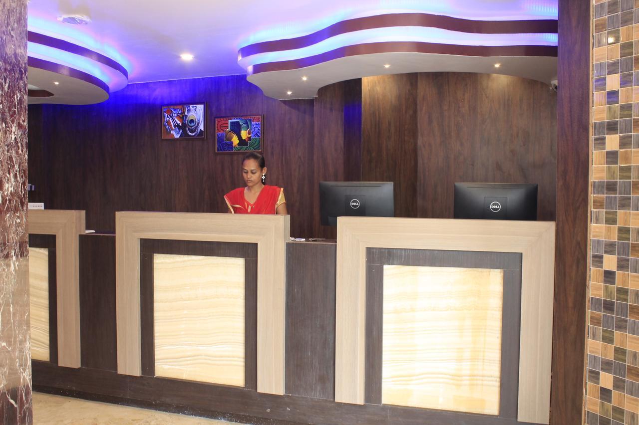 פורי Hotel Balaji International מראה חיצוני תמונה