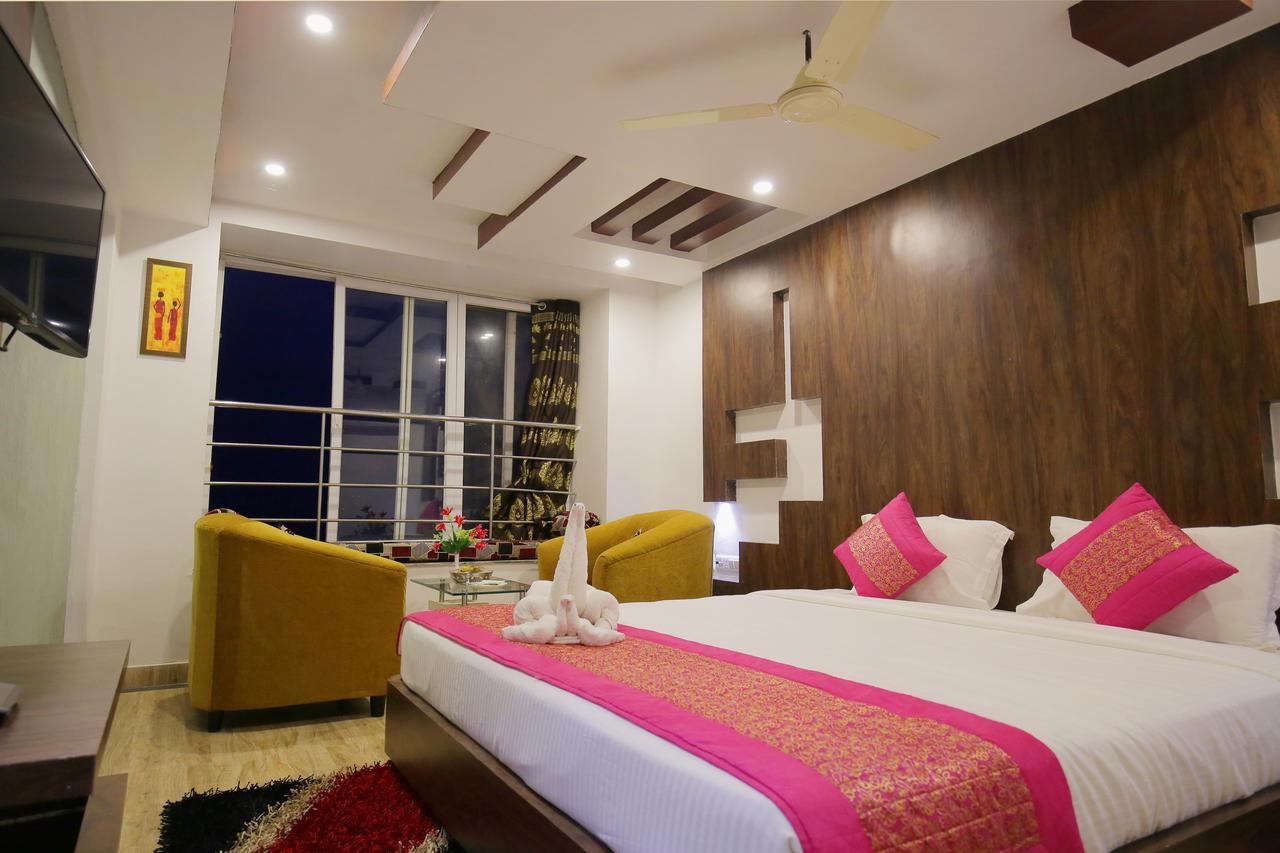 פורי Hotel Balaji International מראה חיצוני תמונה